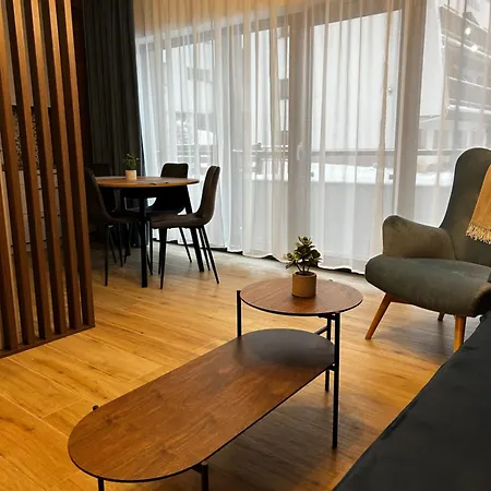 아파트 Centrum Park 654 스클라르스카포렘바